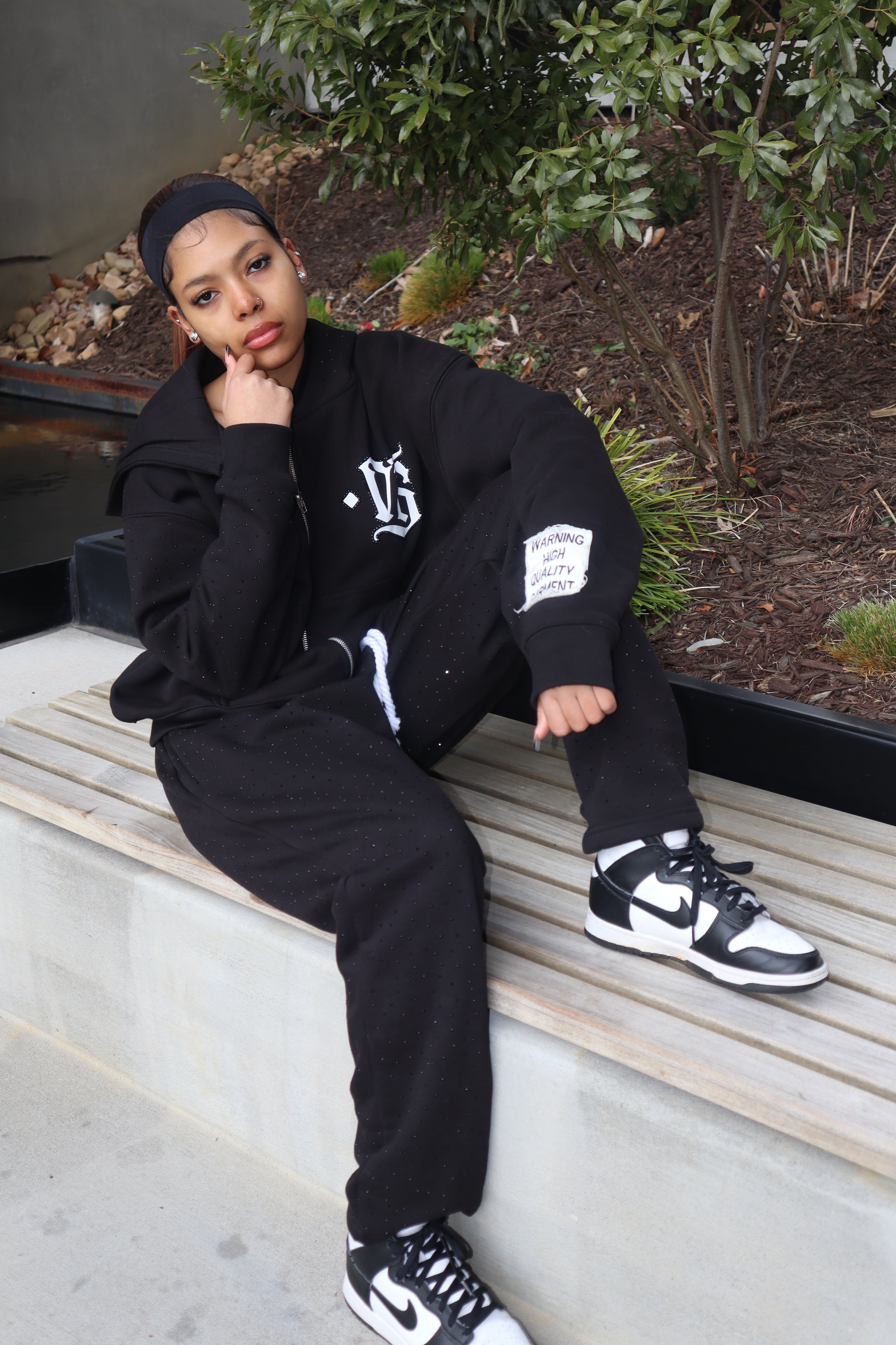 VS Obsidian Rhinestone Set